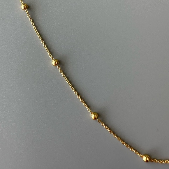 14k Gold Modern Ball Anklet - Picture 5 of 8